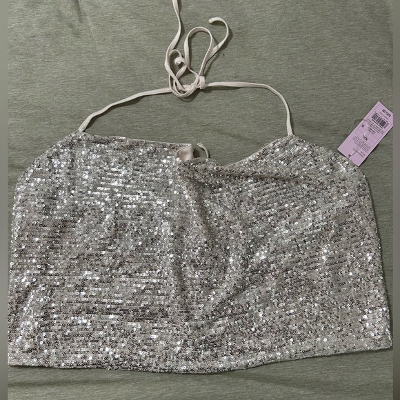 sequin backless halter sleeveless top - nwt - Picture 1 of 4